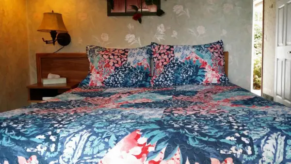 Bennett Bay Inn 5
